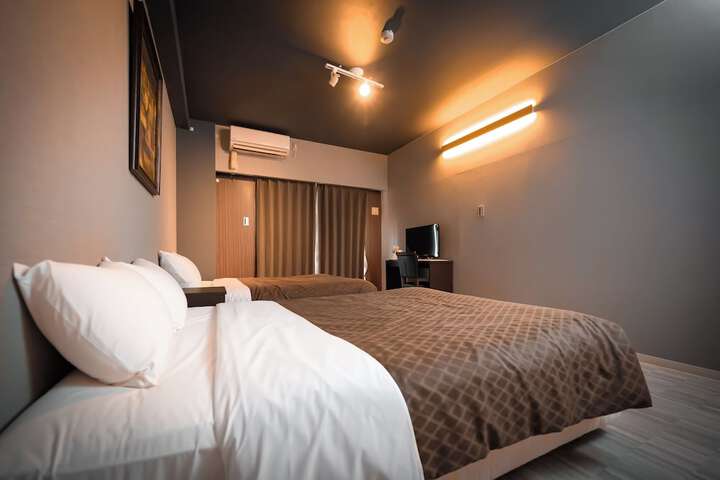 Room 18 of 41