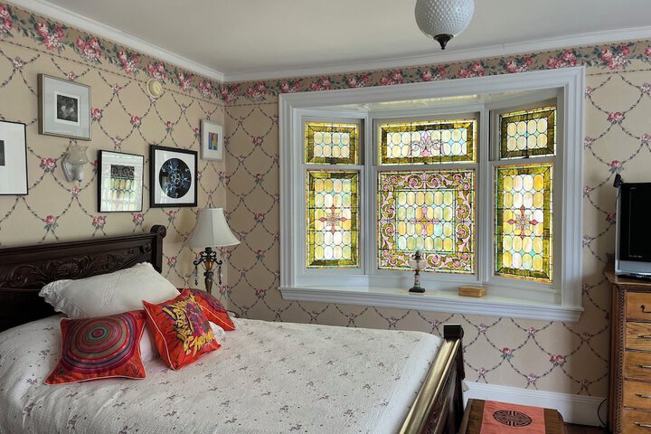 Room 8 of 32