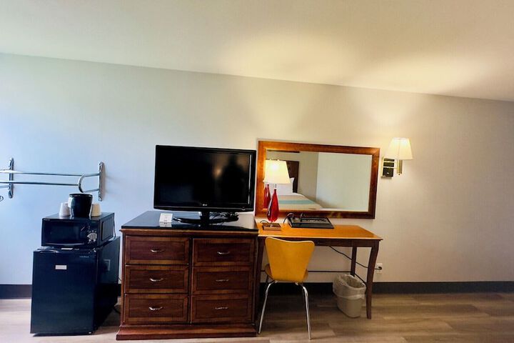 Room 54 of 112