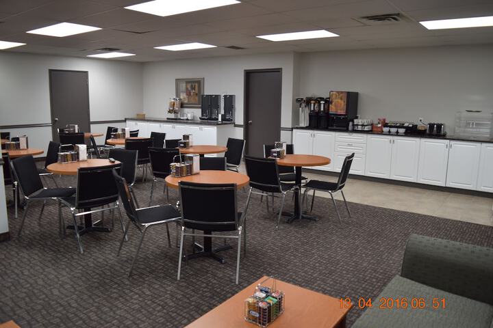 Breakfast area