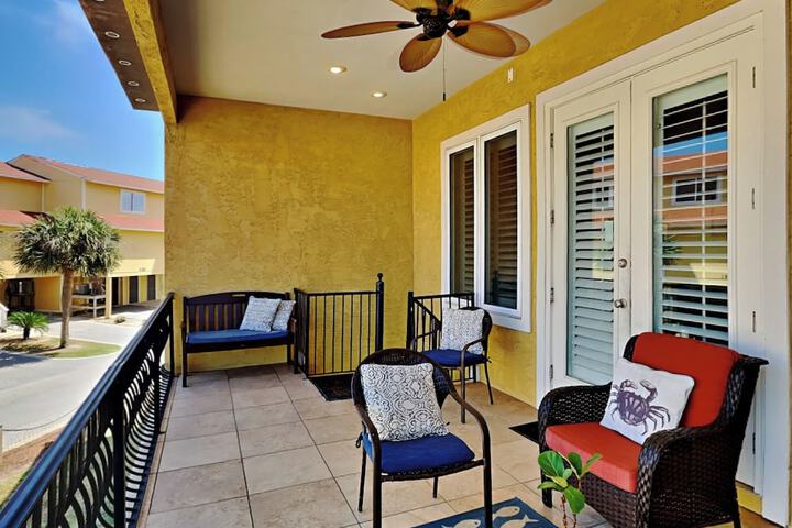 Terrace/Patio 46 of 48