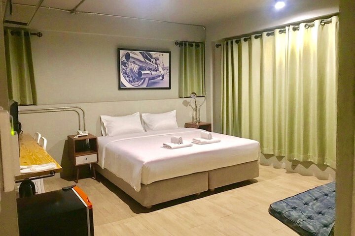 Room 26 of 49