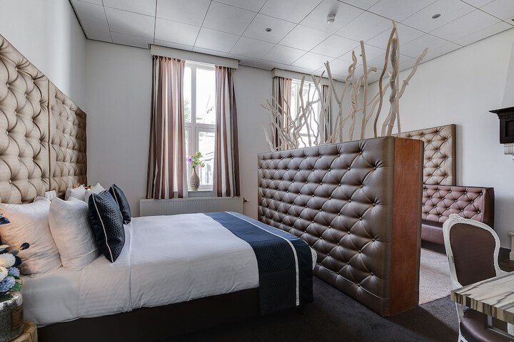 Room 36 of 85