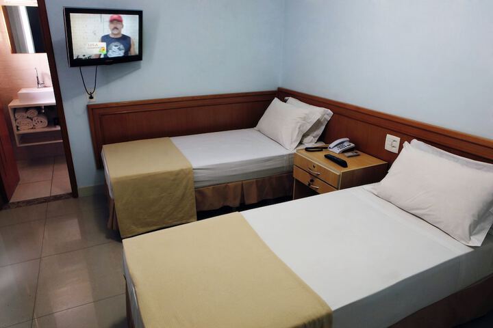 Room 47 of 101