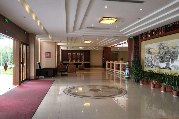 Hotel Interior 5 of 8