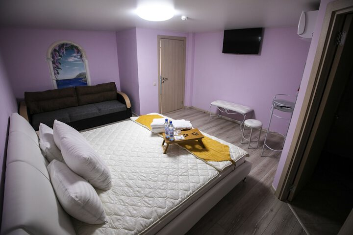 Room 10 of 57