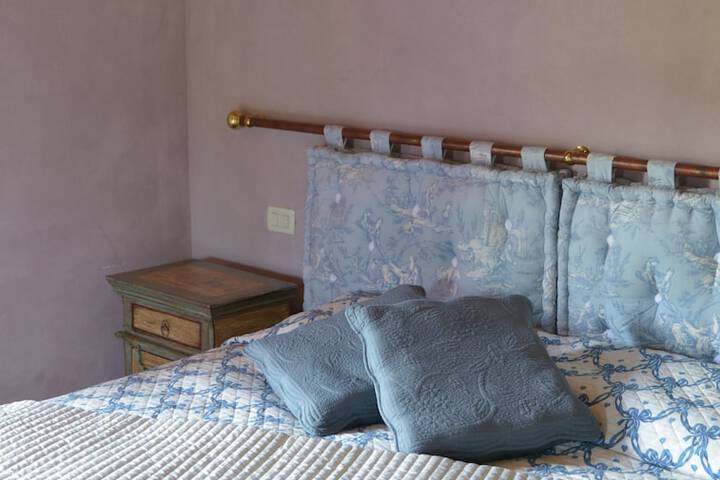 Room 21 of 71
