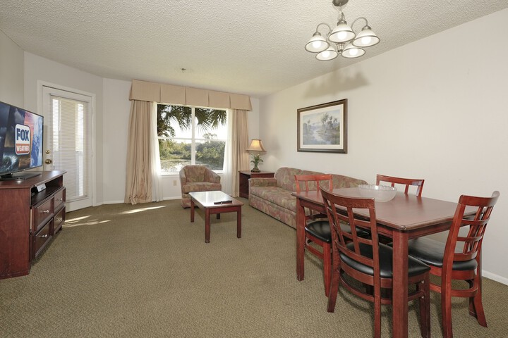 Room 4 of 78