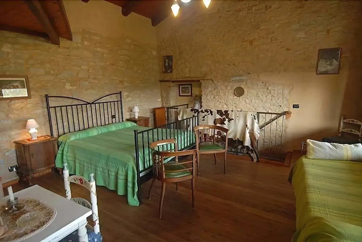 Dining 11 of 11