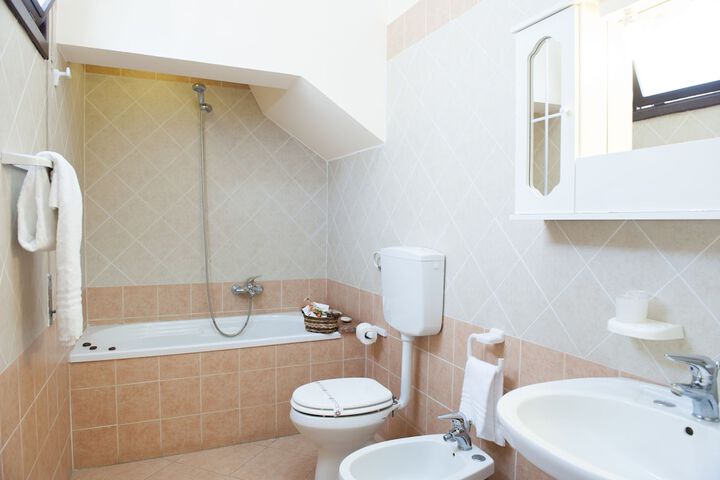 Clean Restrooms