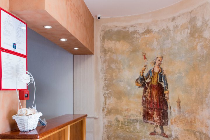 Hotel Interior 5 of 115