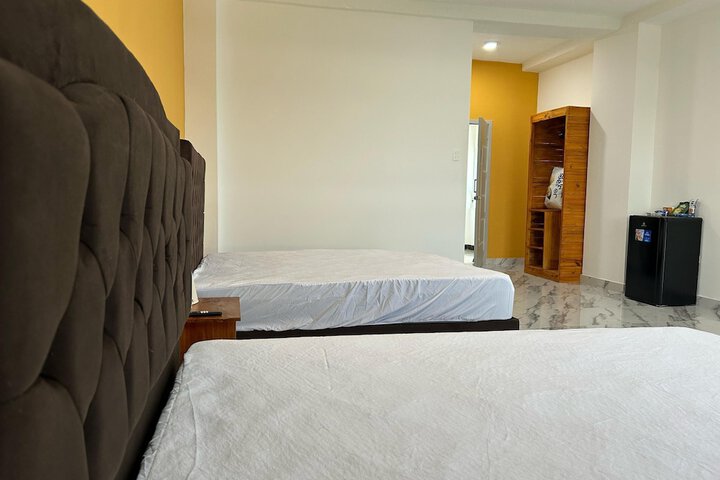 Room 9 of 74