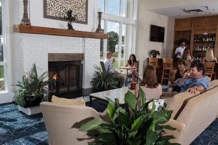 Hotel Interior 4 of 47