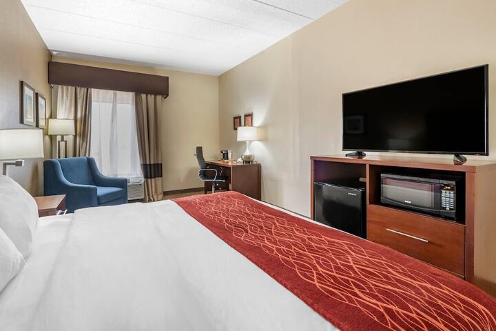 Room 12 of 35