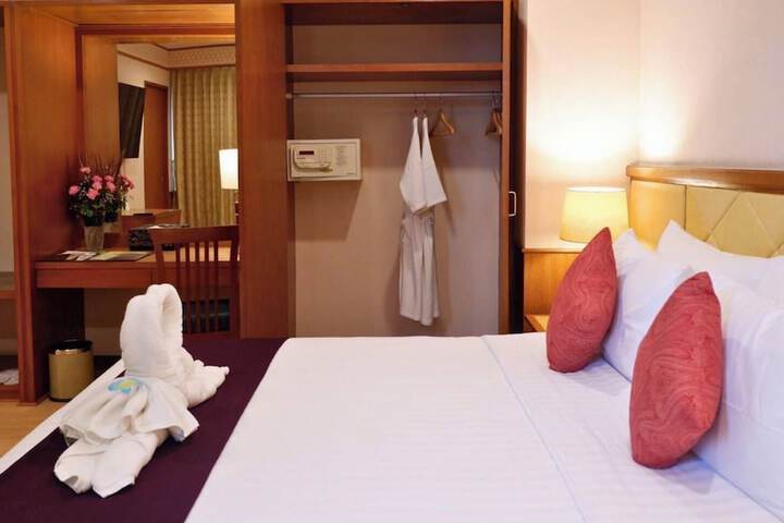 Room 20 of 95