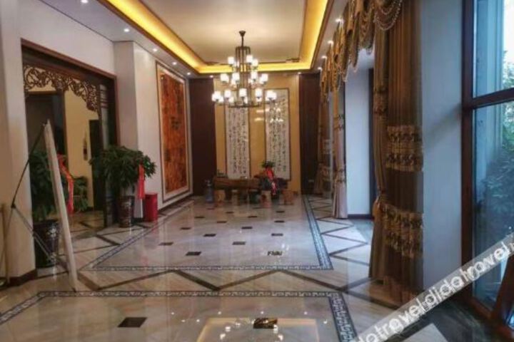 Hotel Interior 8 of 15