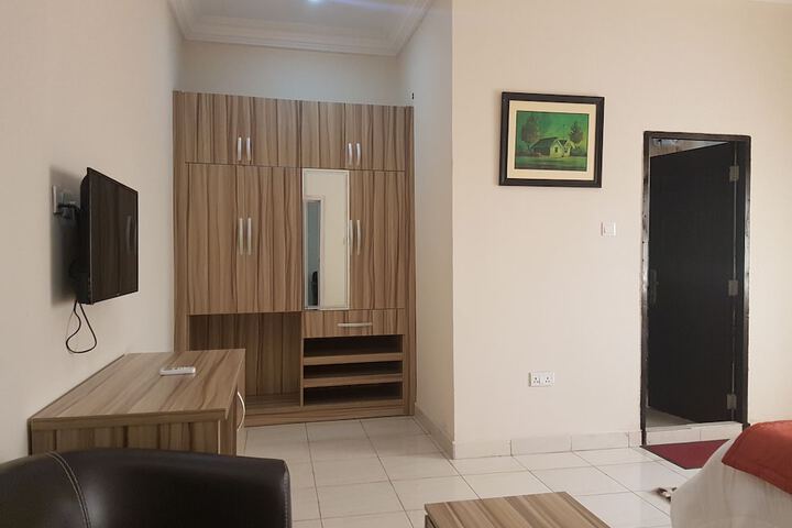 Room 15 of 35