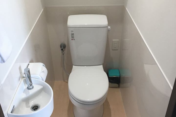 Room 20 of 28