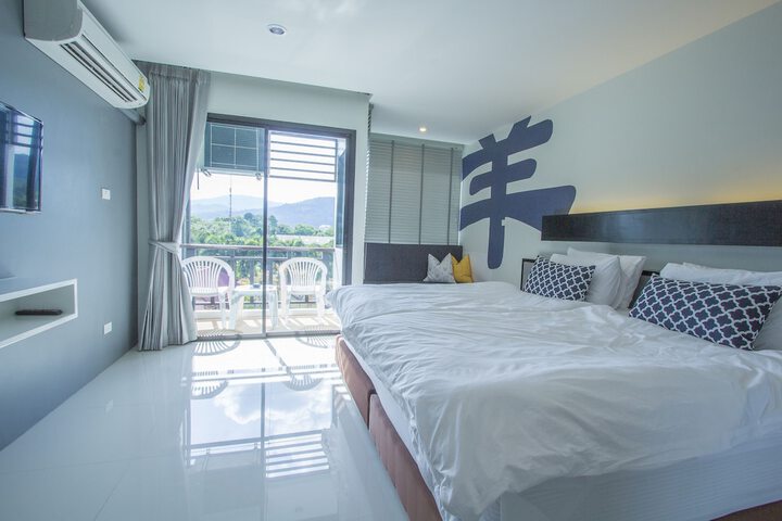 Room 6 of 39