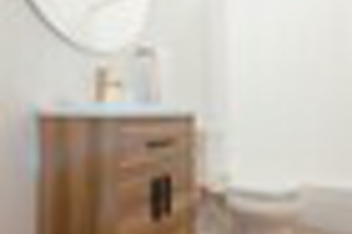 Room 290 of 510