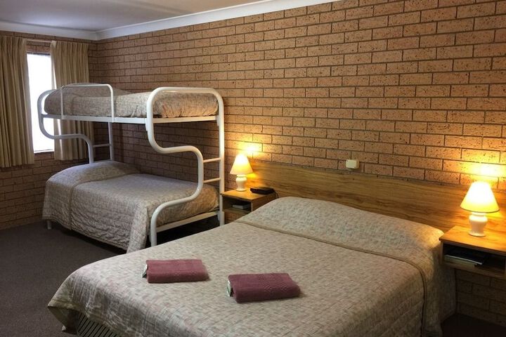 Room 41 of 44