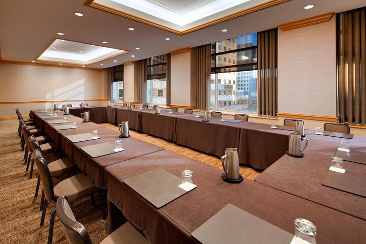Meeting facility