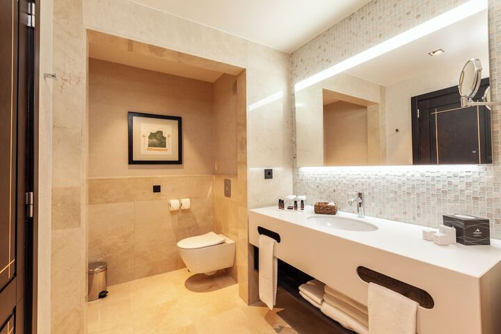 Clean Restrooms