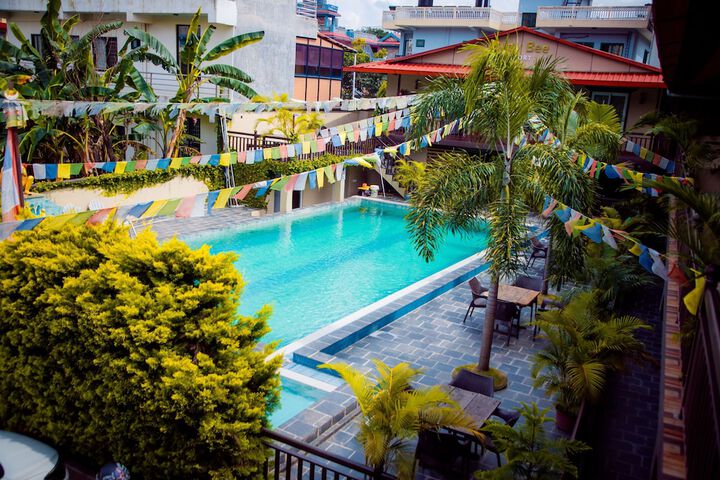 Pool 37 of 91
