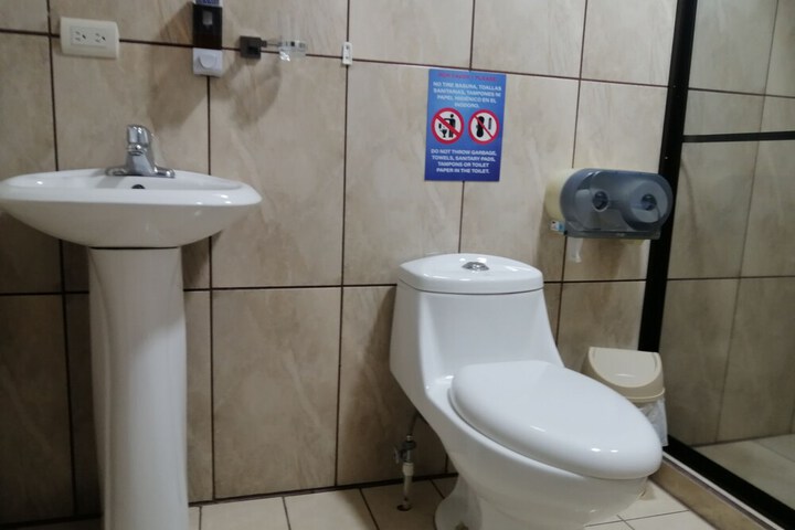 Room 76 of 110