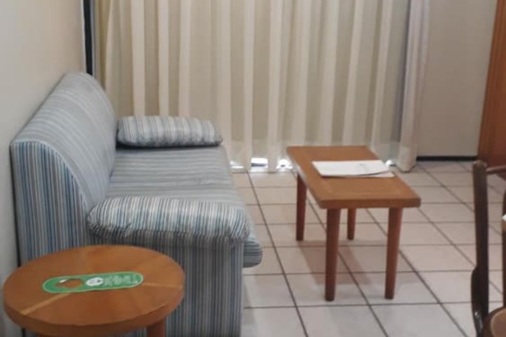 Room 18 of 32