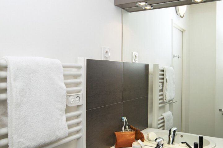 Clean Restrooms