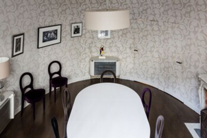 Room 22 of 35
