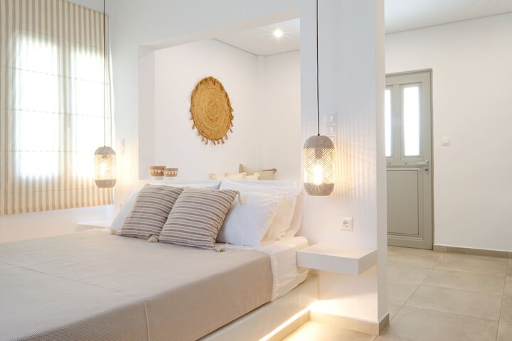 Room 3 of 67
