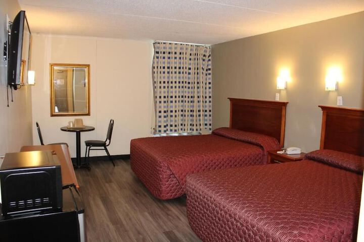 Room 14 of 39