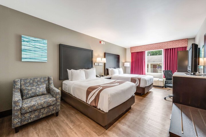 2 Double Beds (2 of 9)