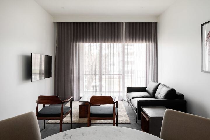 Room 6 of 47