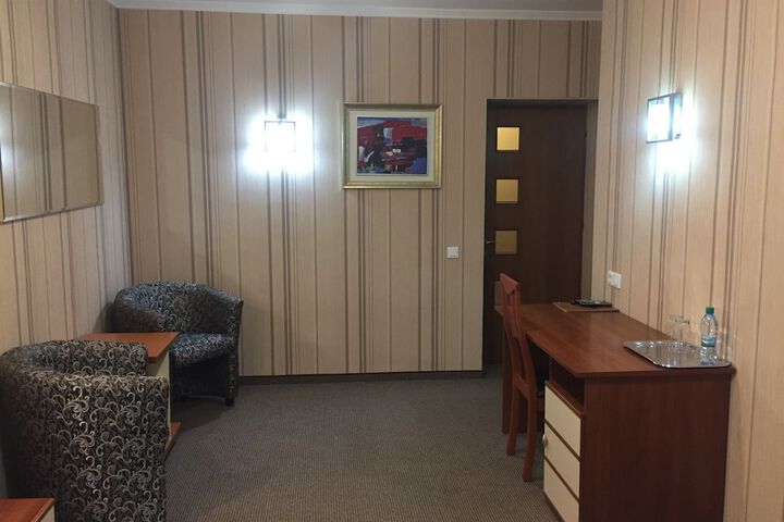 Room 29 of 81