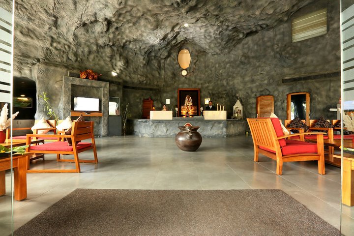 Hotel Interior 2 of 29