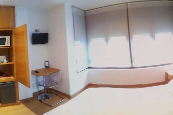 Room 5 of 24