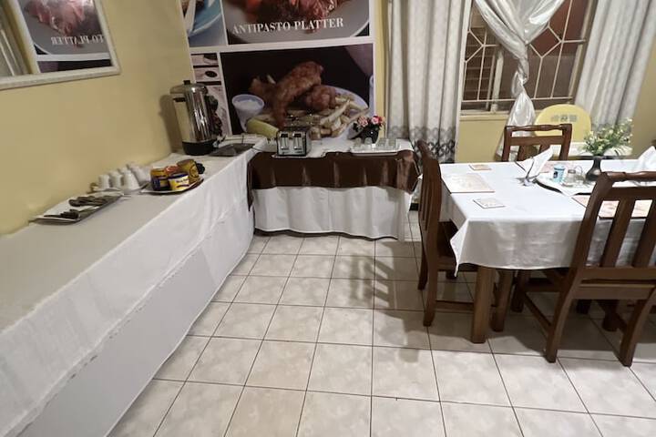 Dining 46 of 62