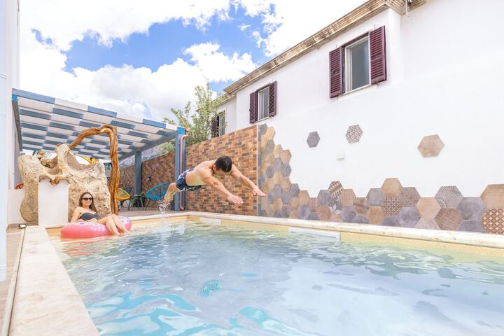 Pool 36 of 45