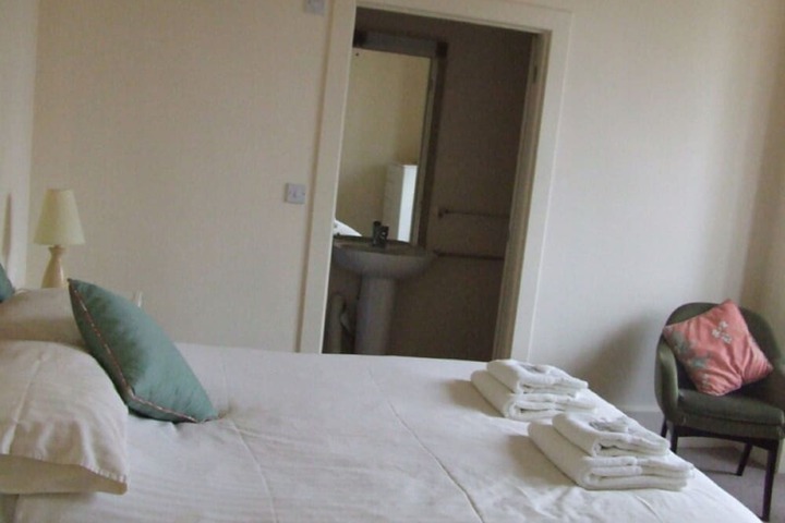 Room 11 of 26