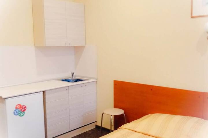 Room 19 of 39