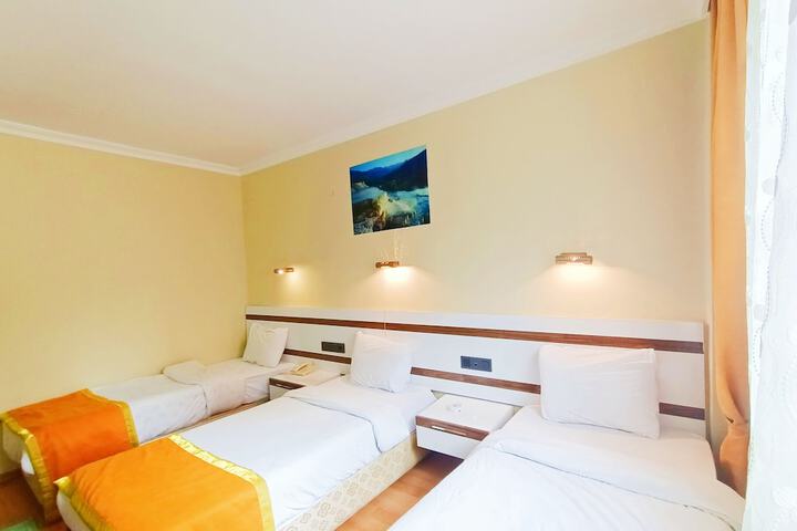 Room 14 of 69