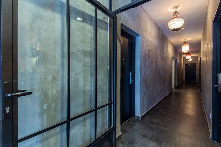 Ballroom/Hall 90 of 101