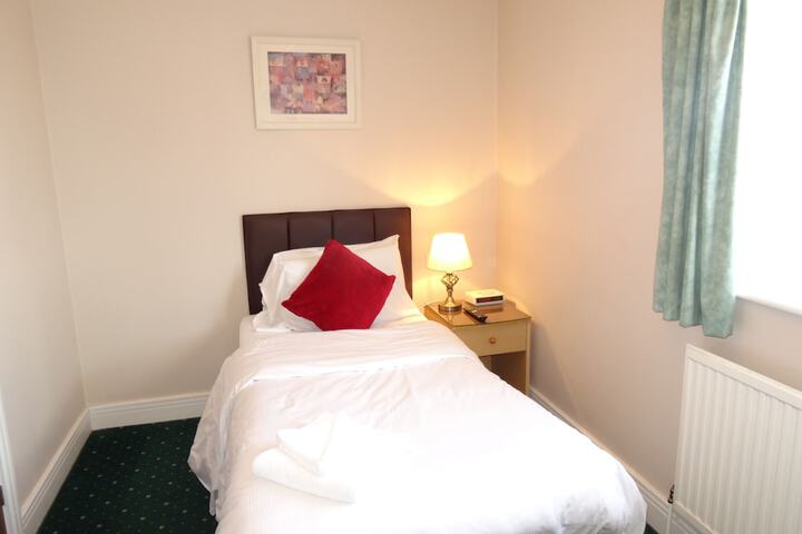 Room 10 of 52