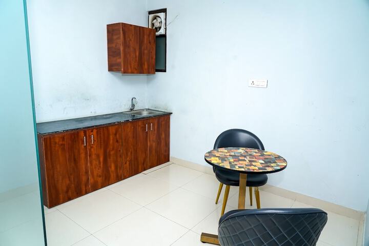 Room 12 of 23