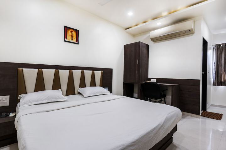 Room 21 of 52