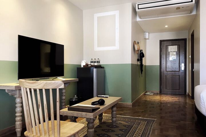 Room 73 of 260