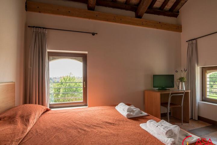 Room 15 of 82